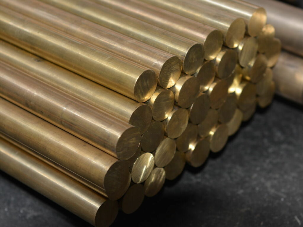 Бронзовый пруток прессованный 70 мм БРАЖ9-4 ГОСТ 1628-2019