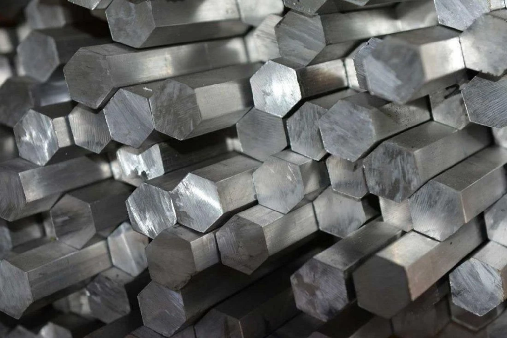 Низколегированный шестигранник 100 мм 17Г1С ГОСТ 2879-2006