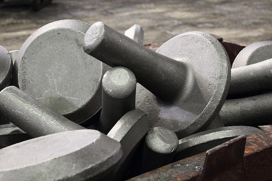 Штампованная поковка 80 мм 3Х2В8Ф ГОСТ 7505-89