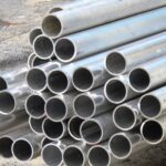 Труба Б/У из цветного металла алюминиевая 70 мм 2.5 мм АД31